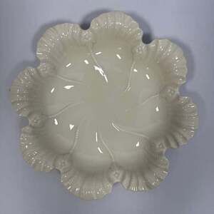 Lenox USA Sculpted Ivory Color Glazed Cabbage Leaf Round Bowl Dish 9.5”